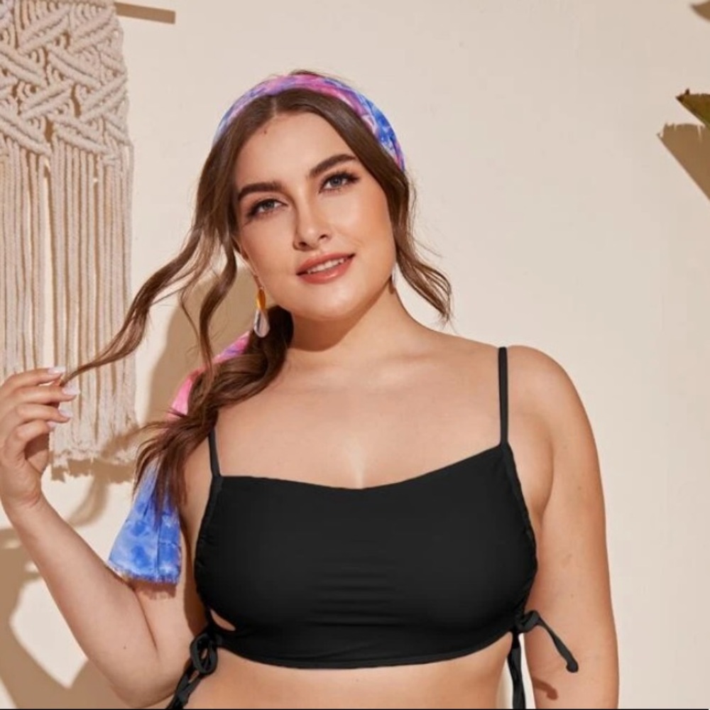 Plus Sized Bikini Top 2XL